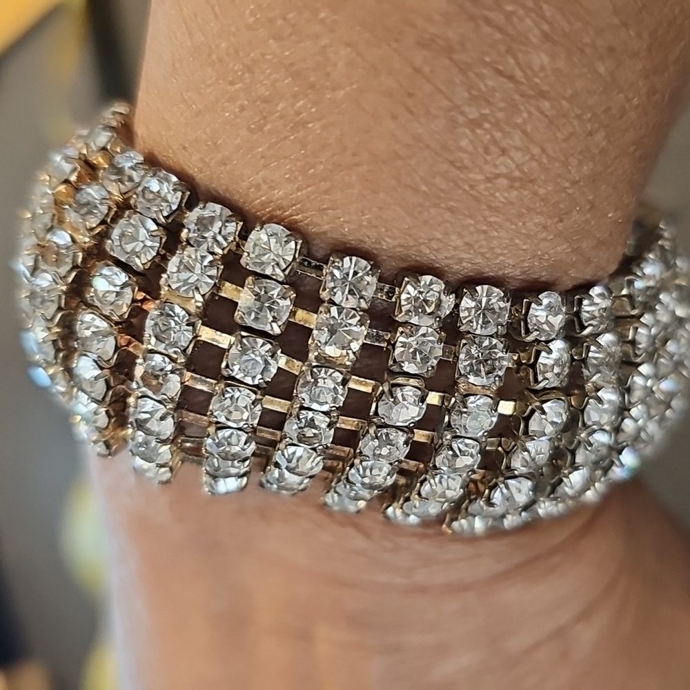 Elegant Crystal & Gold Bracelet